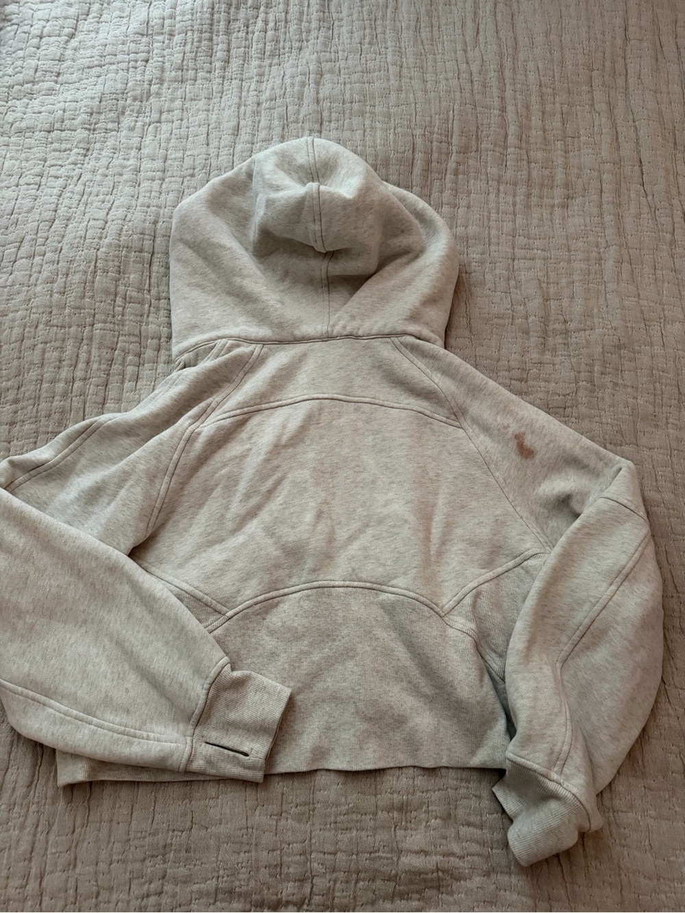 Lululemon scuba with gold details - Picture 2 of 2